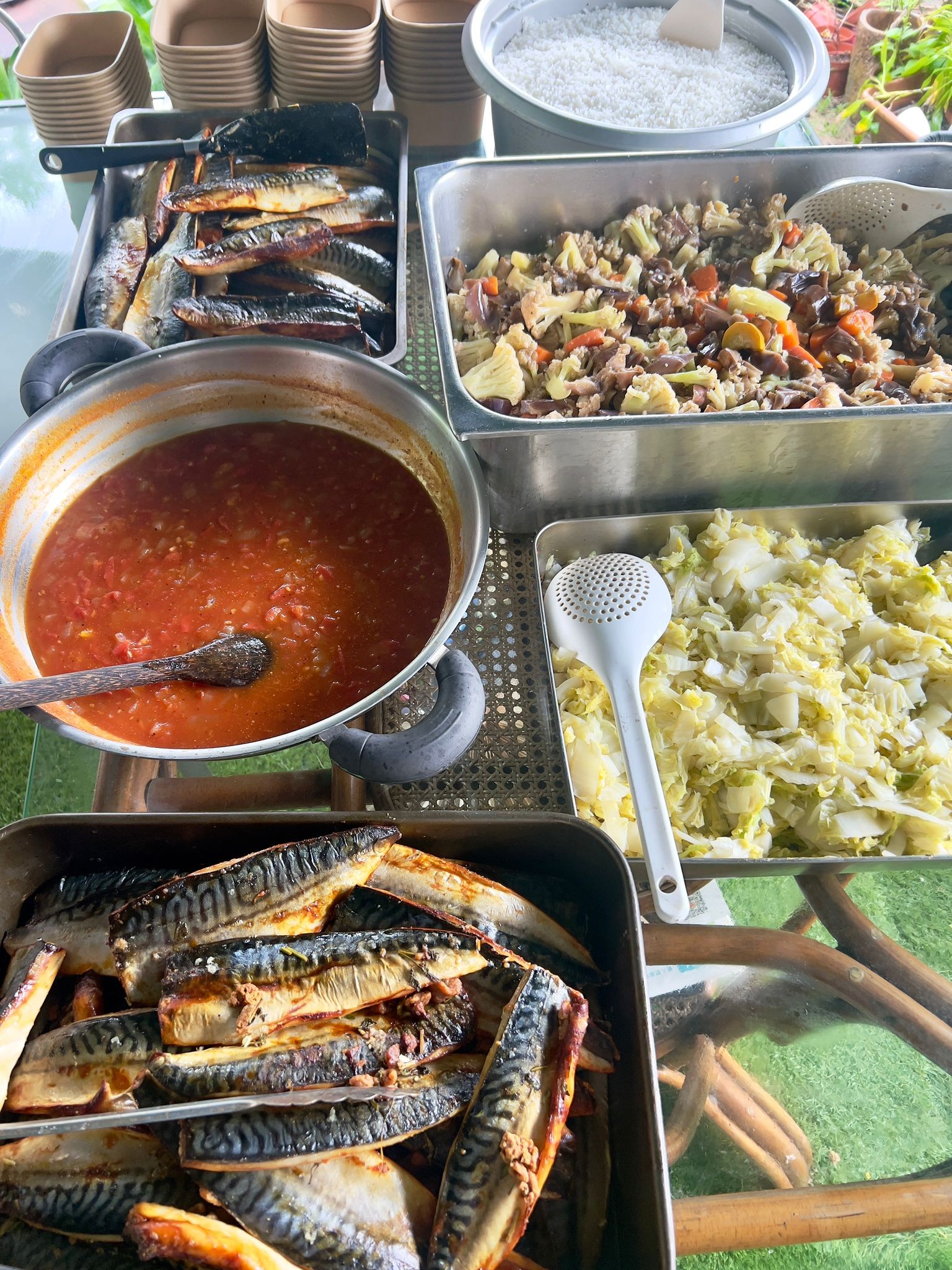 Regular Meal Distributions